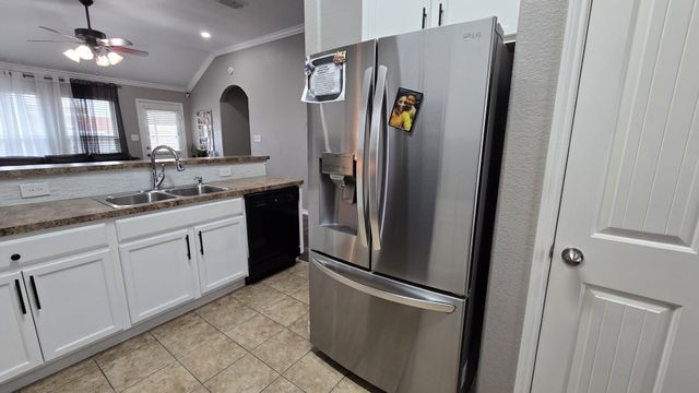 14333 Artisan Drive, Fort Worth, TX 76052