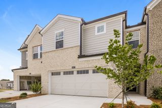 1347 Sunny Lake Drive, Lawrenceville, GA 30043