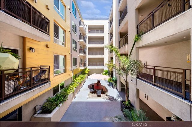 2939 Leeward 305, Los Angeles, CA 90005