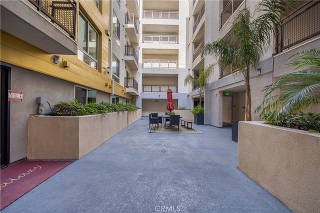 2939 Leeward 305, Los Angeles, CA 90005