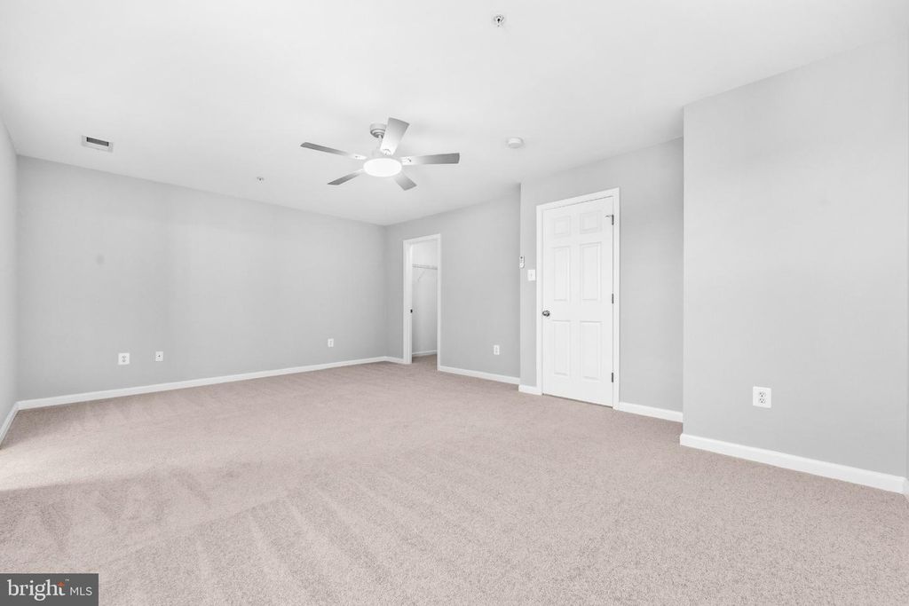 Image 29 of property listing at 10278 HOUSELY PL, White Plains, MD 20695