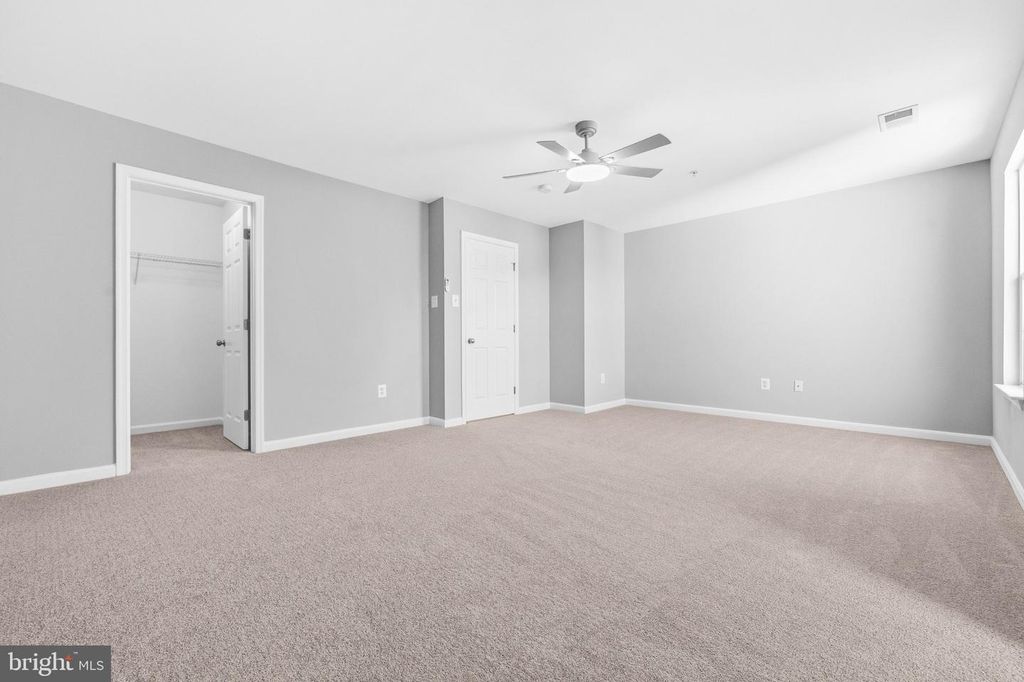Image 30 of property listing at 10278 HOUSELY PL, White Plains, MD 20695