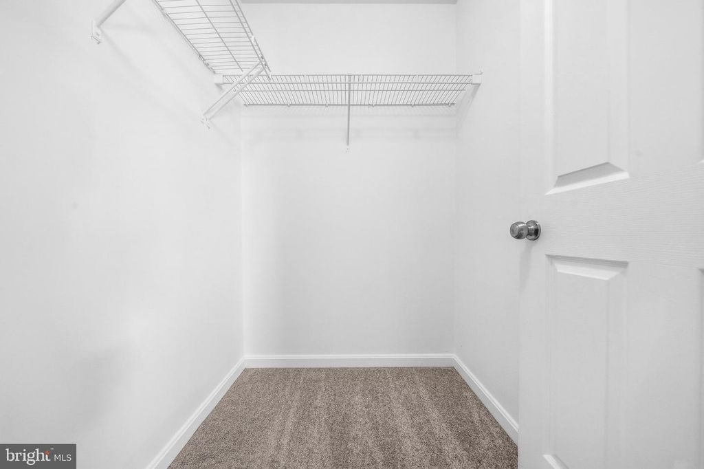 Image 32 of property listing at 10278 HOUSELY PL, White Plains, MD 20695