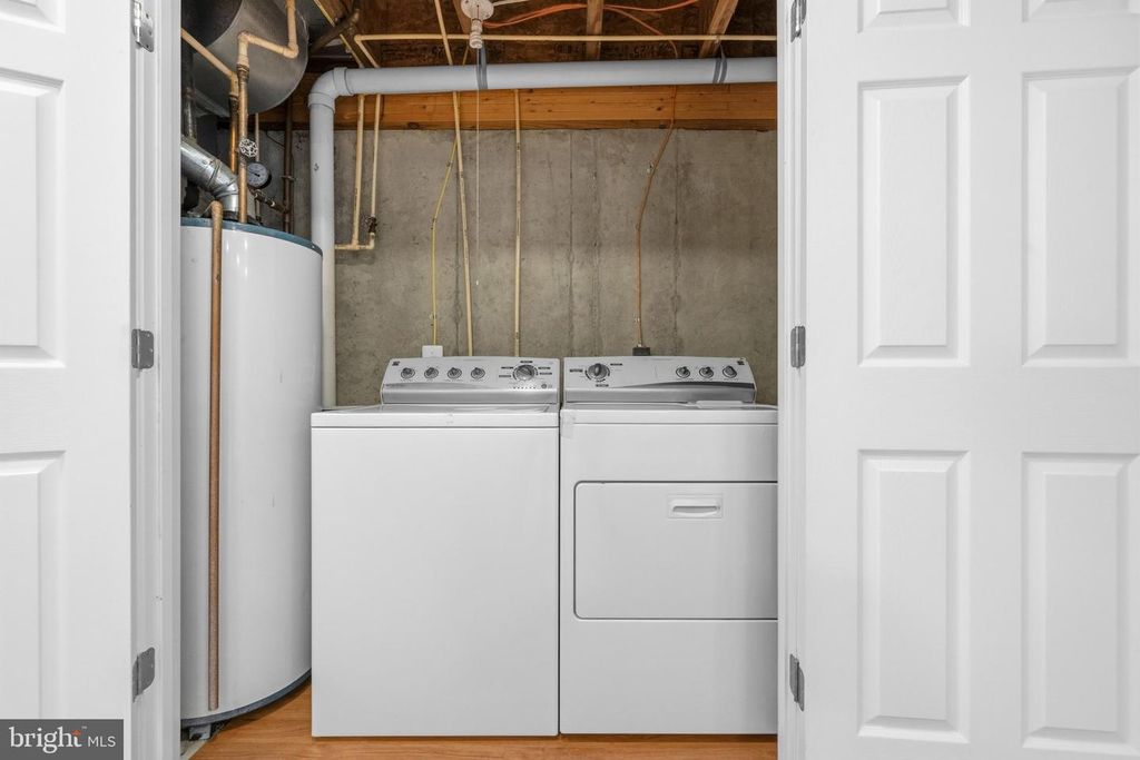 Image 47 of property listing at 10278 HOUSELY PL, White Plains, MD 20695