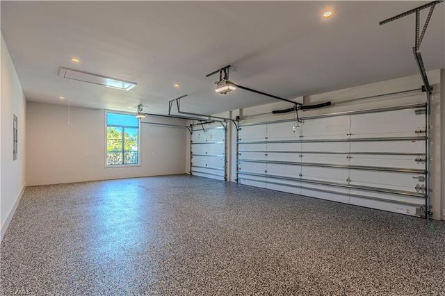 6708 Newport RD, Naples, FL 34109