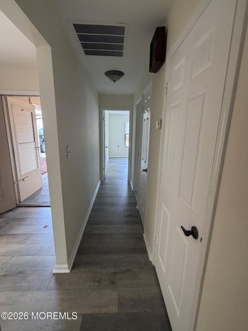 30 Oriel Way, Marlboro, NJ 07746