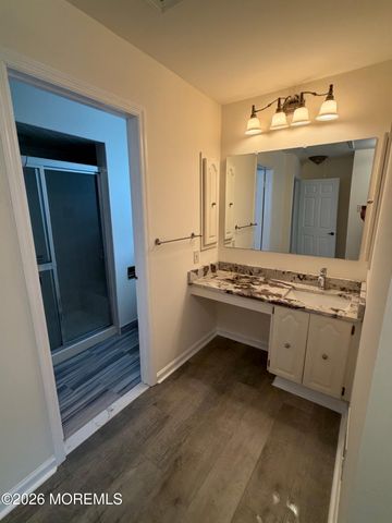 30 Oriel Way, Marlboro, NJ 07746
