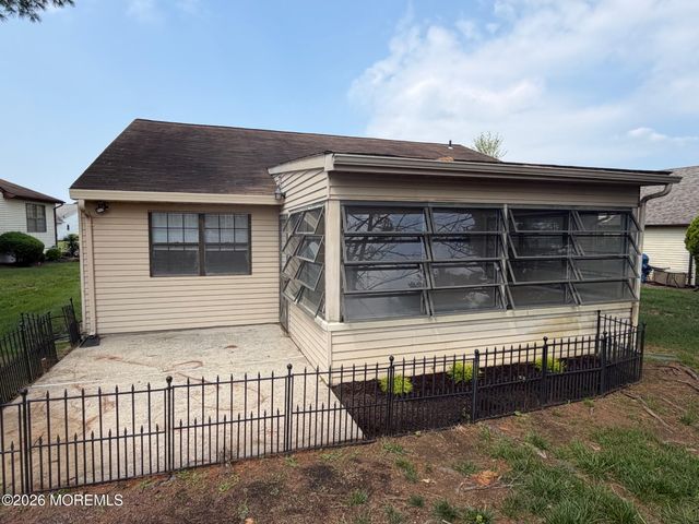 30 Oriel Way, Marlboro, NJ 07746