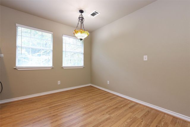 10034 Crestwater Circle, Magnolia, TX 77354