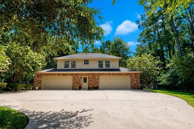 10034 Crestwater Circle, Magnolia, TX 77354