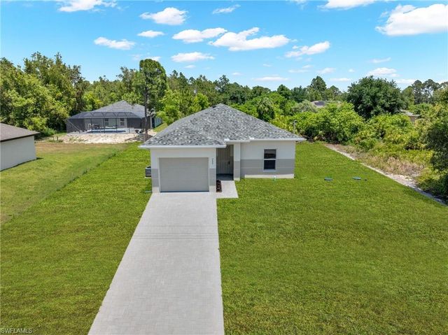 753 Chelsea AVE S, Lehigh Acres, FL 33974