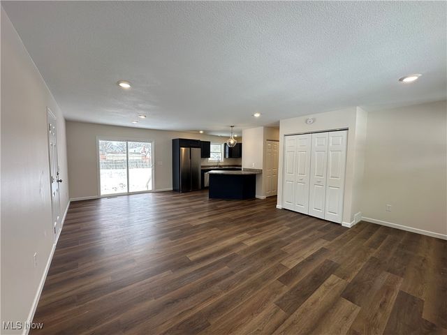 1275 S Meridian Road, Youngstown, OH 44511