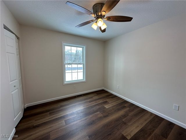 1275 S Meridian Road, Youngstown, OH 44511