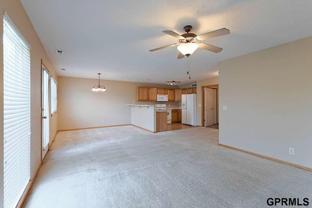 2048 Connor Place, Lincoln, NE 68505