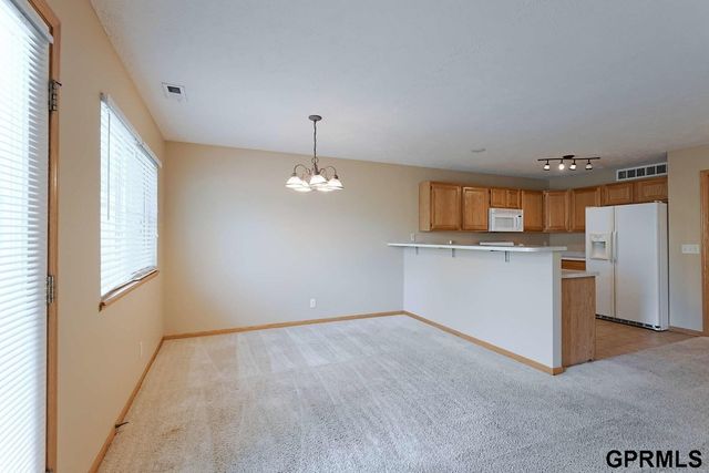 2048 Connor Place, Lincoln, NE 68505