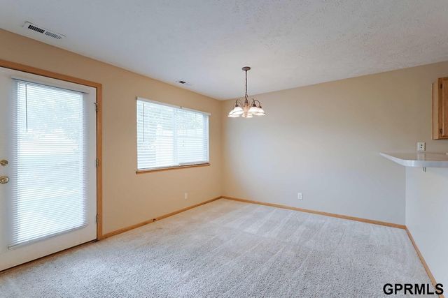 2048 Connor Place, Lincoln, NE 68505