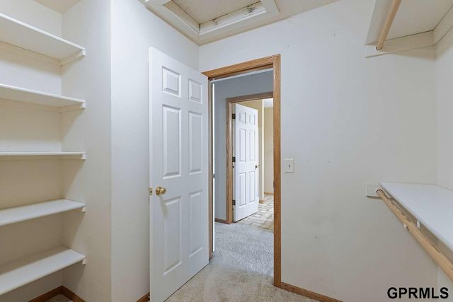 2048 Connor Place, Lincoln, NE 68505