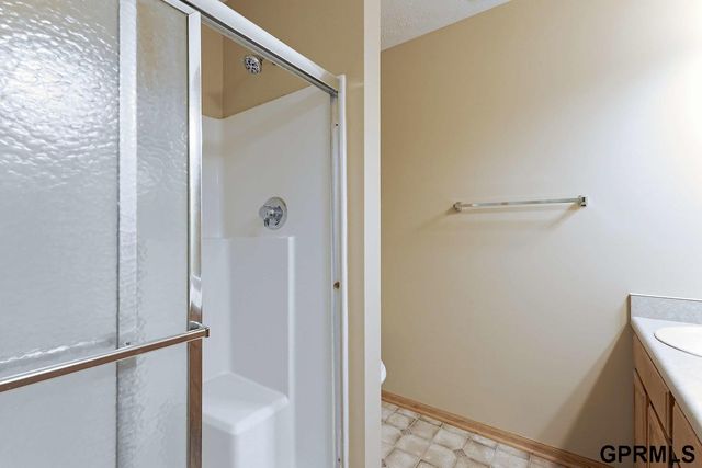 2048 Connor Place, Lincoln, NE 68505