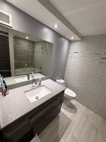 600 Parkview Drive 818, Hallandale Beach, FL 33009