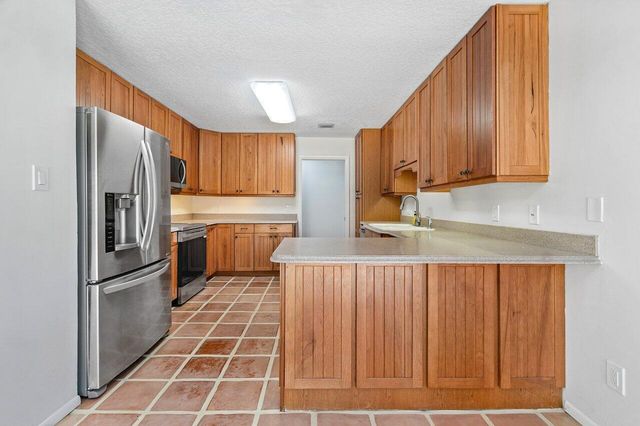9405 Dundee Drive, Lake Worth, FL 33467