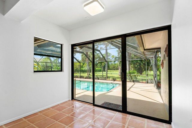 9405 Dundee Drive, Lake Worth, FL 33467