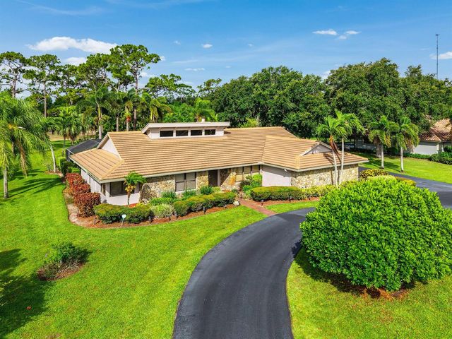 9405 Dundee Drive, Lake Worth, FL 33467