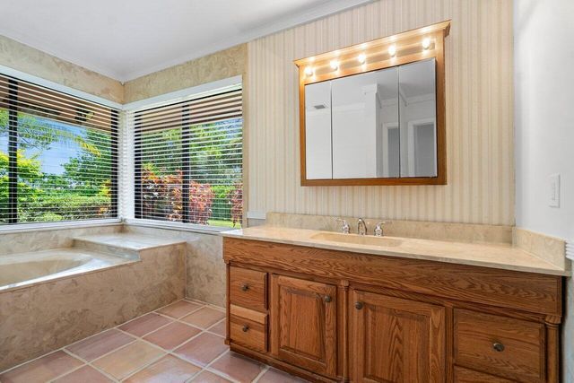 9405 Dundee Drive, Lake Worth, FL 33467