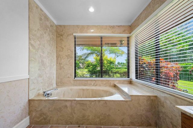 9405 Dundee Drive, Lake Worth, FL 33467