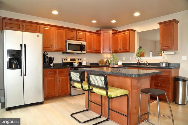 131 GENTLEMENS WAY, Lancaster, PA 17603