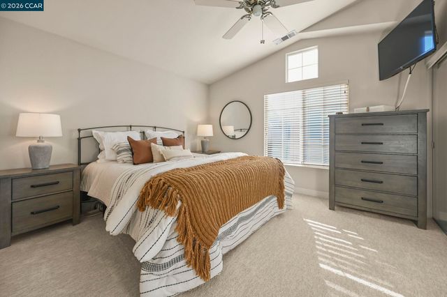 10838 Mcpeak Ln, Dublin, CA 94568