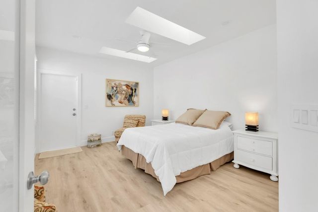 6391 NW 23rd Lane, Boca Raton, FL 33434