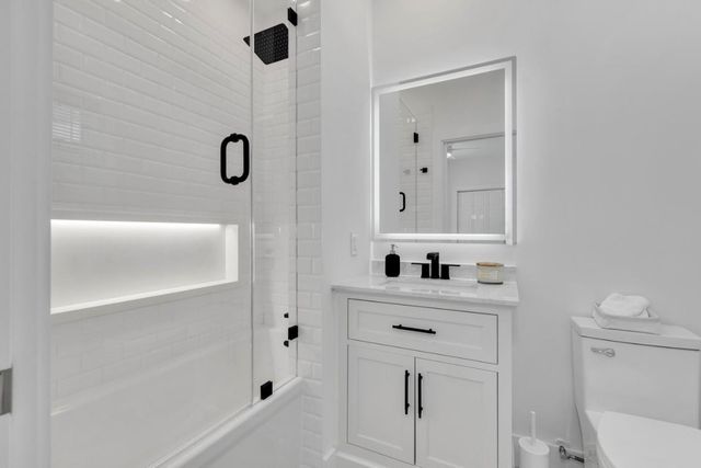 6391 NW 23rd Lane, Boca Raton, FL 33434