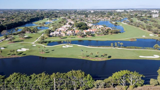 6391 NW 23rd Lane, Boca Raton, FL 33434