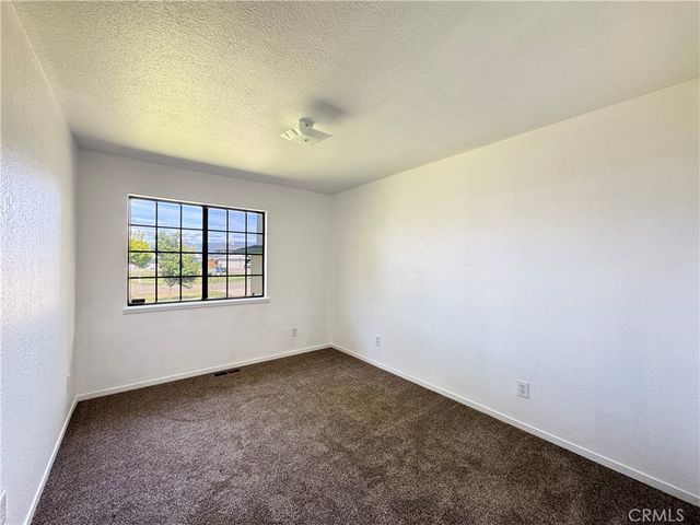 3173 Saint Francis Drive, Lakeport, CA 95453
