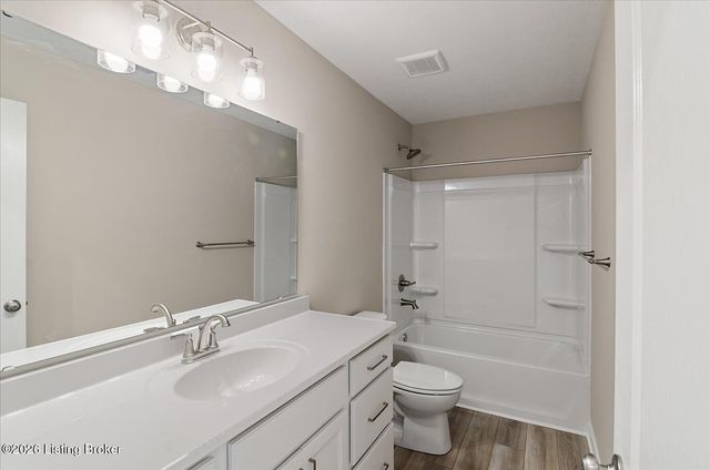 129 Sunflower Blvd, Mt Washington, KY 40047