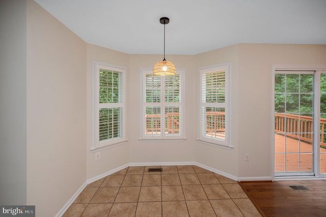 763 CANTERBURY DR, Ruther Glen, VA 22546