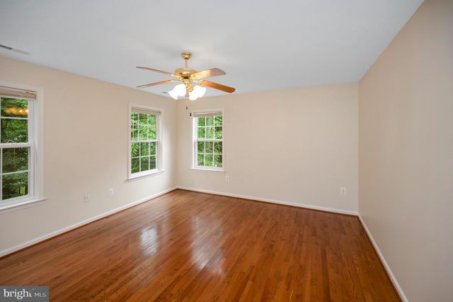 763 CANTERBURY DR, Ruther Glen, VA 22546