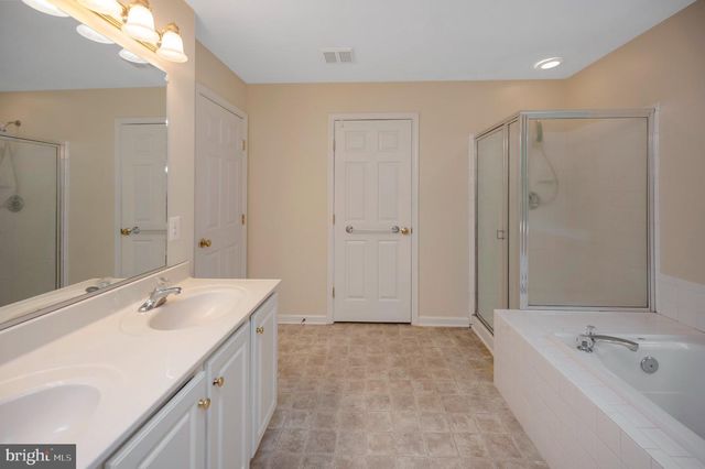 763 CANTERBURY DR, Ruther Glen, VA 22546