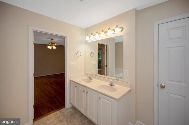 763 CANTERBURY DR, Ruther Glen, VA 22546