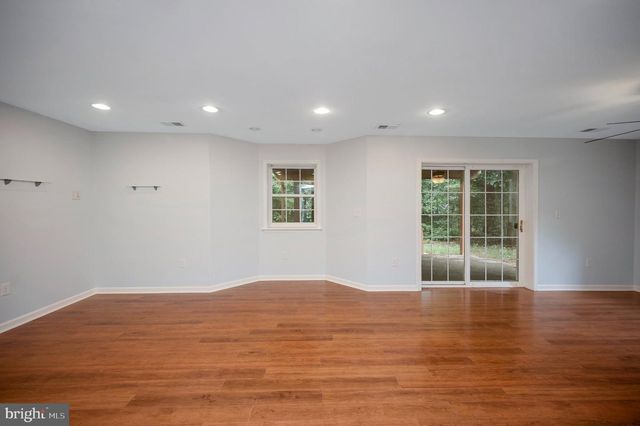 763 CANTERBURY DR, Ruther Glen, VA 22546