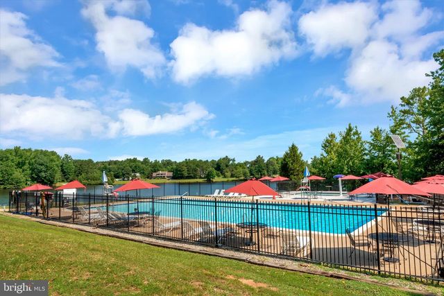 763 CANTERBURY DR, Ruther Glen, VA 22546
