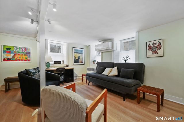 14 Temple Street, Stonington, CT 06378