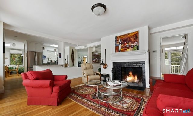 14 Temple Street, Stonington, CT 06378