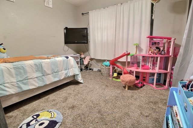 1752 N West Lynn, Wichita, KS 67212