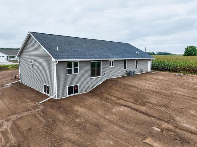 3701 WESTPOINT ROAD, Suamico, WI 54313