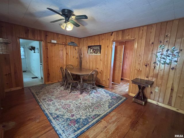 604 W MAPLE Avenue North, Springfield, IL 62702