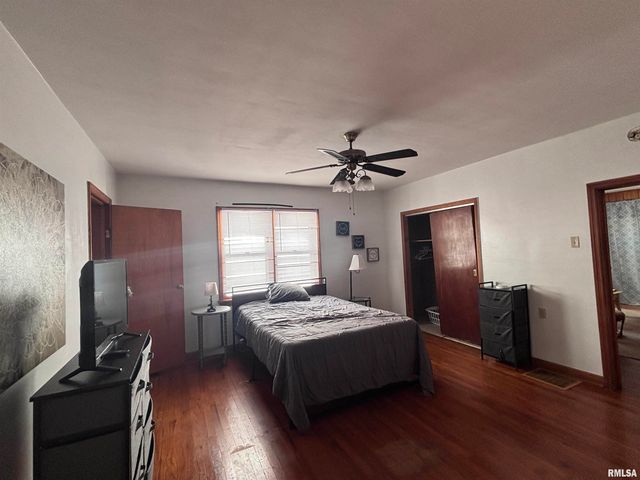 604 W MAPLE Avenue North, Springfield, IL 62702