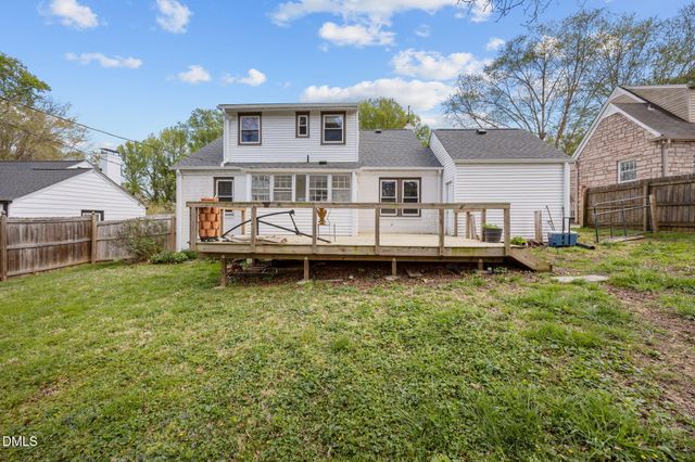 402 Westdale Place, Greensboro, NC 27403