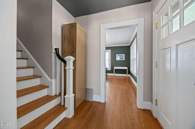402 Westdale Place, Greensboro, NC 27403