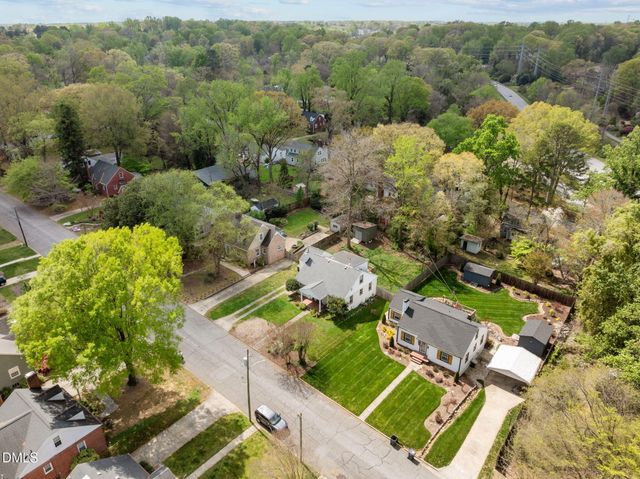 402 Westdale Place, Greensboro, NC 27403